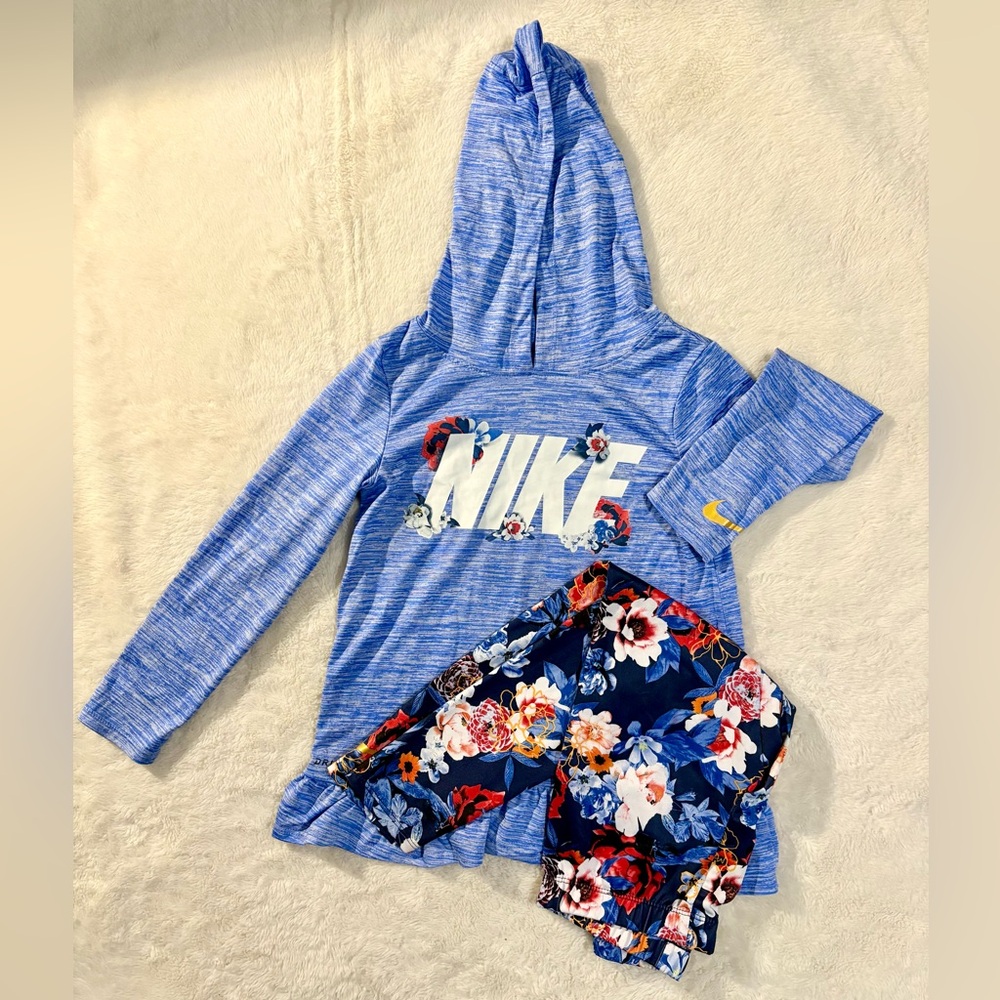 Nike Kids Blue and Floral Matching Set
